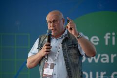 DZ2_9852